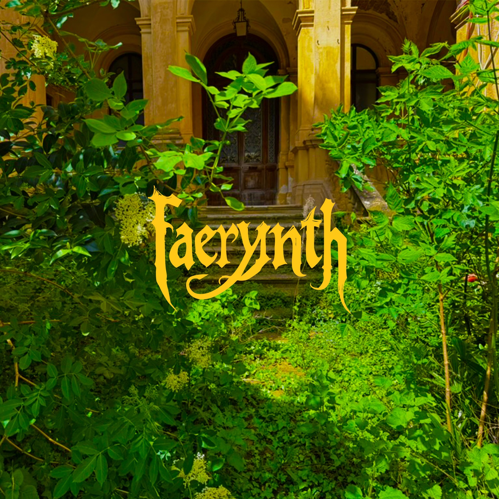 Faerynth — overgrown garden archway